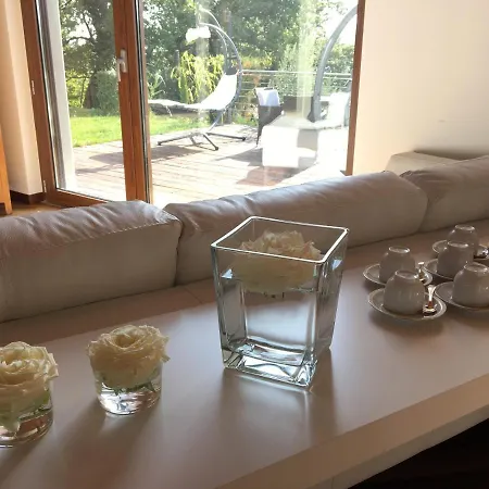 Vieniacasaccadia Bed and Breakfast 4*