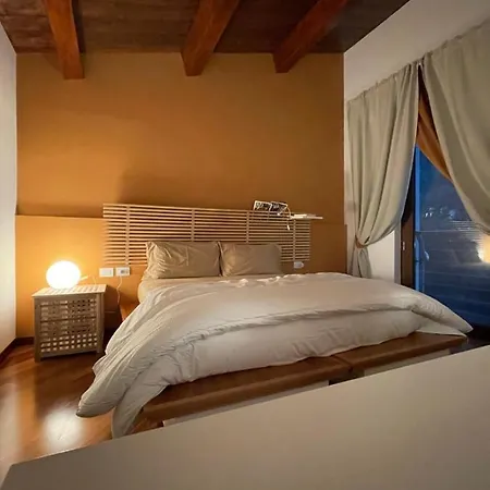Vieniacasaccadia Bed and breakfast 4*